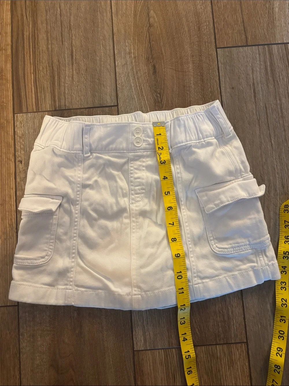 Girls white Skort size 11/12